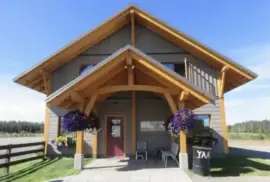 Stunning Lakeshore Property – Charlotte Lake, BC