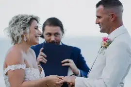 Marriage Celebrant Melbourne | Simple Wedding
