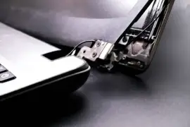 At from Ksh.3000 repair broken Laptop hinges 