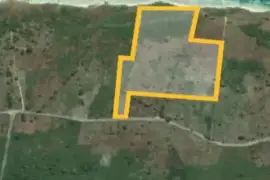 DIJUAL SEGERA: Tanah di Pinggir Pantai Kawona, Sumba Barat Daya, Indonesia;