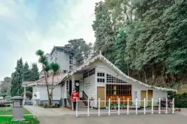 Best Hotels in Darjeeling Near Mall Road