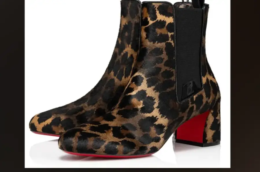 Stylish Replica Christian Louboutin Shoes – Iconic Red Soles | Bagsshoesfr
