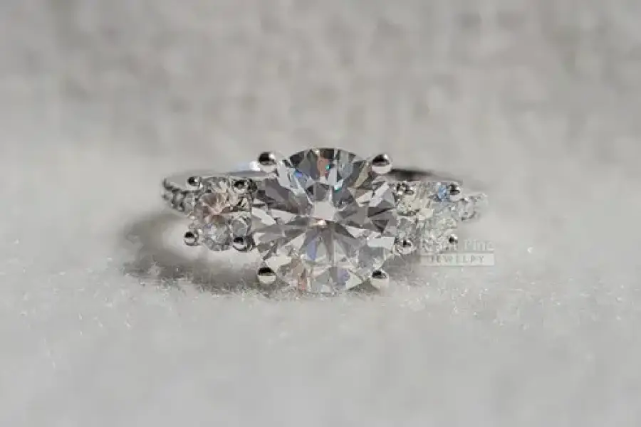 Shop Lab Grown Diamond Engagement Rings—Everlasting Love