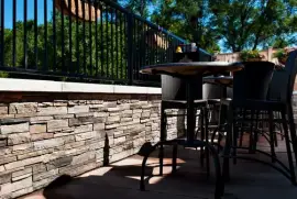 Discover the beauty of natural stone veneer for your home or business 