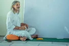 kundalini yoga teacher training