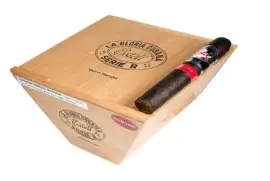 La Gloria Cubana Serie R Esteli Maduro No. 64 - Bold Cigars